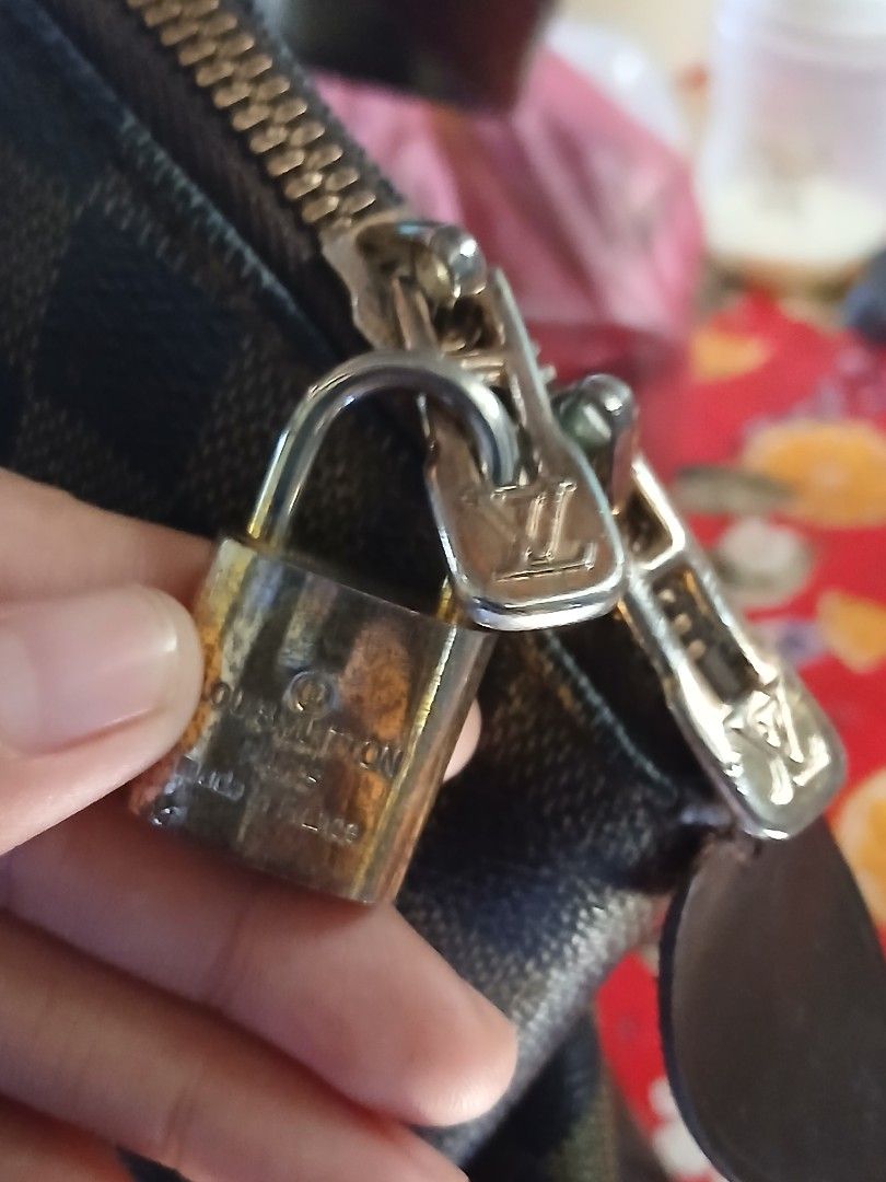 Louis Vuitton Verona GM (Category: Luxury Bags & Wallets) located in Talisay. Submitted by bemythrift (Listing ID 1448002452, Image 3). Description: Message and Offer your price.