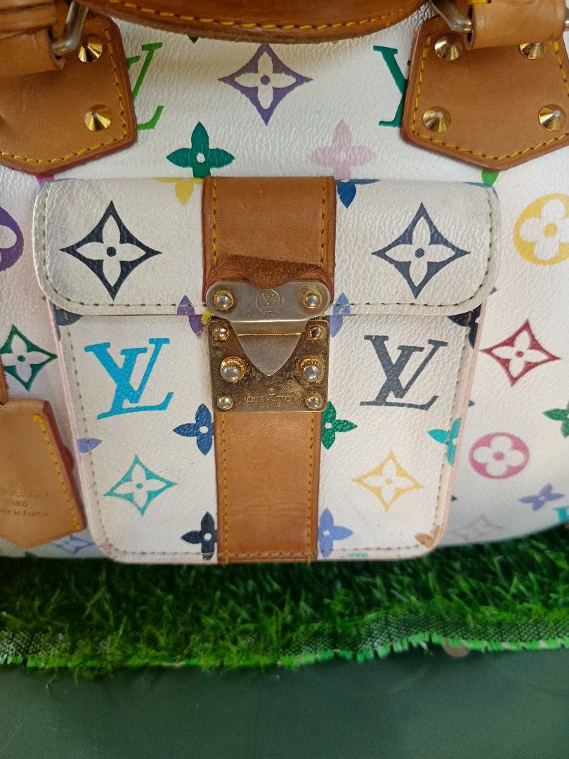 LV multicolor (Category: Luxury Bags & Wallets) located in Manticao. Submitted by jiachloeyana (Listing ID 1447946874, Image 3). Description: in excellent condition no issue intact piping malinis in and out.