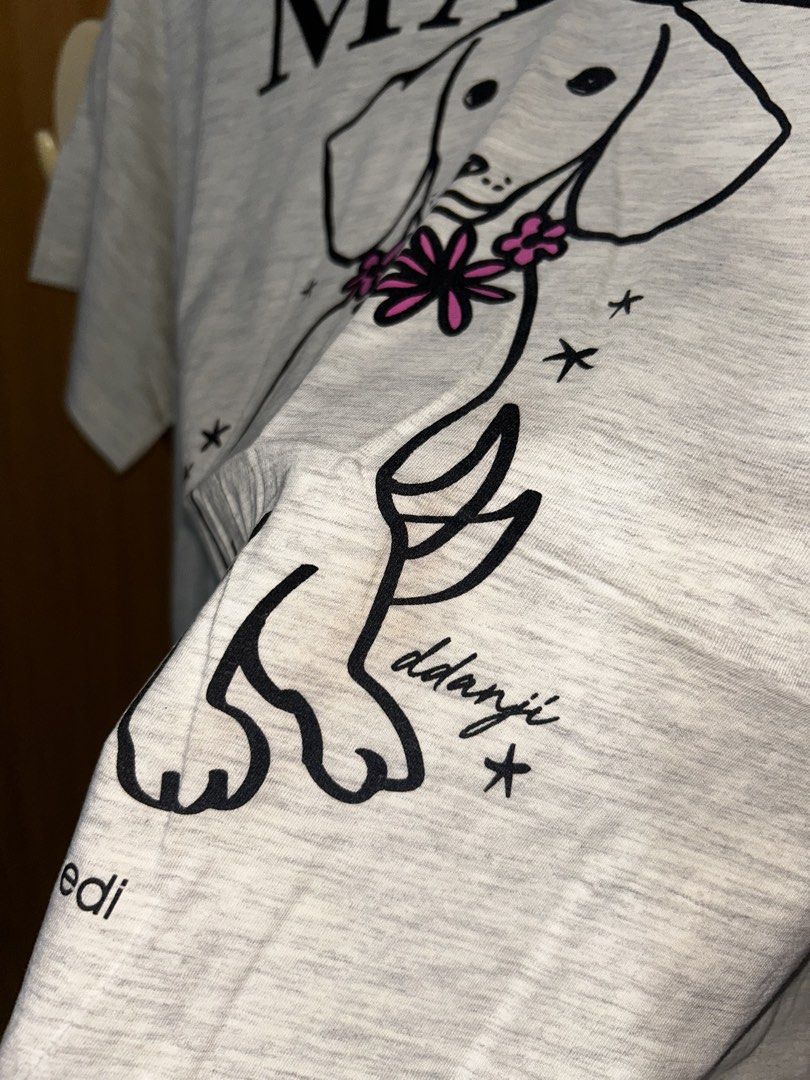 Mardi Mercredi Graphic T-Shirt (Category: Shirts) located in Mabalacat. Submitted by icedoatmatcha (Listing ID 1448007159, Image 3). Description: Mardi Mercredi Shirt (freesize) - bought this in Hong Kong - lightly used. has a yellow stain but not noticeable LOWBALLERS WILL NOT BE ENTERTAINED .