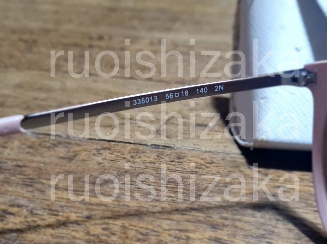 Michael kors sunglasses (Category: Sunglasses & Eyewear) located in Antipolo. Submitted by liffty2020 (Listing ID 1448015727, Image 3). Description: Michael kors 335013 560 18 140 2N the case is damaged but the shades are still like new.