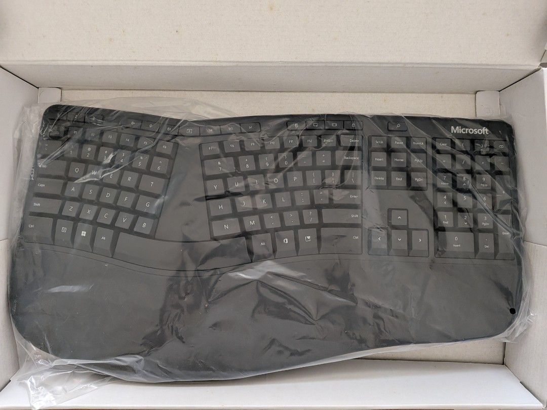 Microsoft Ergonomic Keyboard501907415117352961