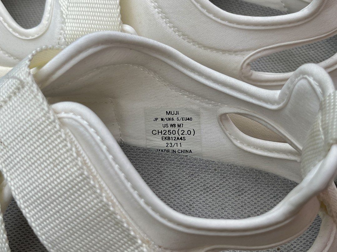muji white sneaker sandals (Category: Flats & Sandals) located in Iloilo. Submitted by joelthings (Listing ID 1435781808, Image 3). Description: out of rotation as i stick to my black pair. no issues, just needs cleaning. payment: seabank/maribank shipping: j&t meetup or free delivery: iloilo city.