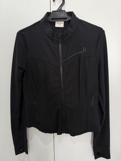 (Category: ) located in . Submitted by thriftlovedotcom (Listing ID 1447923955, Image 1). Description: .