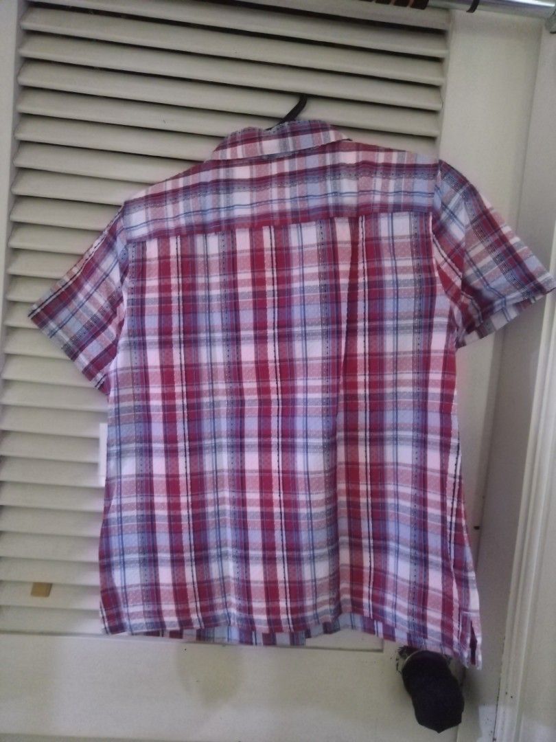 NewRed Checkered Polo Breckenridge Petite (Category: Blouses) located in Paranaque City. Submitted by KiwiyaDecluts (Listing ID 1447963056, Image 2). Description: Brandnew Checkered Red Polo nice for Country Style Outfits MEASUREMNTS: Arm Length - 6 1/2 IN Braso - 5 1/2 IN Chest Width - 18 1/2IN Length - 22 1/2IN Shoulder Width - 14 IN Medium to semi Large size PM for inquiries MOP - Gcash SF - 45JNT Meet up also available within Paranaque or daa