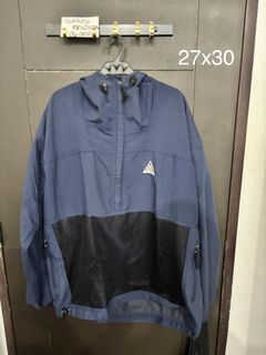 (Category: ) located in . Submitted by closetselects (Listing ID 1447905162, Image 1). Description: .