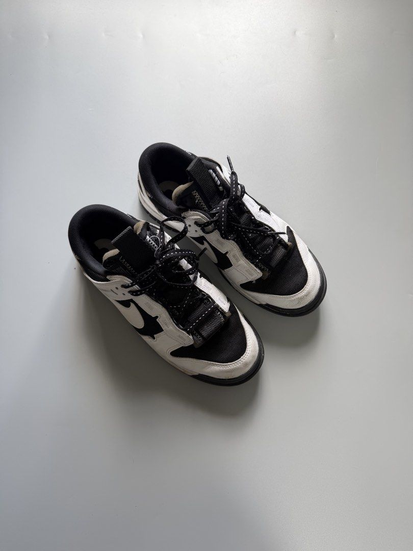 Nike Air Dunk Low Remastered "Reverse Panda" (Category: Sneakers) located in Baguio. Submitted by jasonkicksph (Listing ID 1448030982, Image 3). Description: Nike Air Dunk Low Remastered "Reverse Panda" 8.5US 26.5CM Excellent condition Pair only ₱2,500.