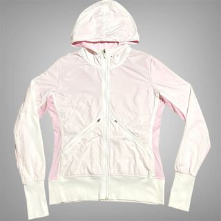 (Category: ) located in . Submitted by convivialmart (Listing ID 1447886805, Image 1). Description: .