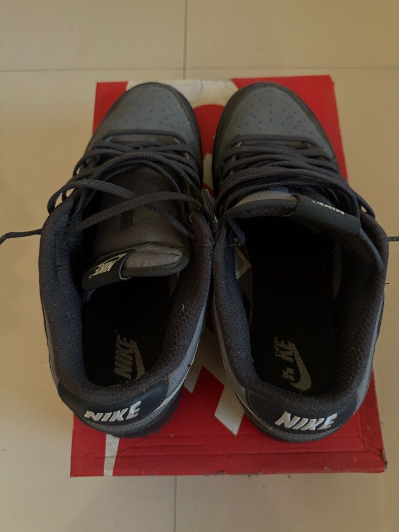 Nike Dunk (Category: Sneakers) located in San Simon. Submitted by klepp (Listing ID 1447890415, Image 3). Description: nike dunk orig/legit size 10.5 issue: need ireglue since natambak lang.
