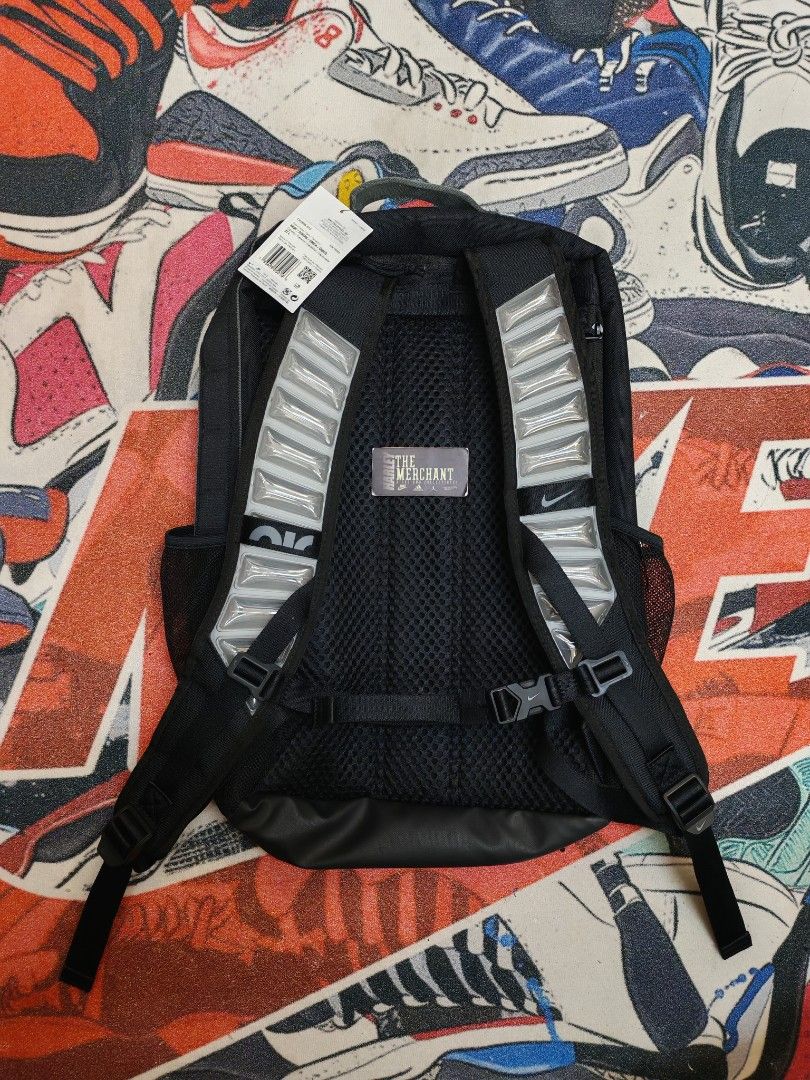 Nike Utility speed training backpack 27L (Category: Backpacks) located in Marikina City. Submitted by tm_harley (Listing ID 1447935570, Image 2). Description: 🚨Nike Utility Speed Training Backpack 27L ✅3,995 pesos only!! Send a DM for inquiries 📩 FB: Harley Villa FB Page: The Merchant - Kicks and Collectibles 📌Marikina City Location.
