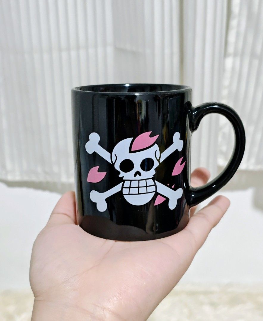ONE PIECE TONY TONY CHOPPER MUG (Category: Other Kitchenware & Tableware) located in Manila. Submitted by yourfavoritethings7 (Listing ID 1447945123, Image 2). Description: No chips/crack.