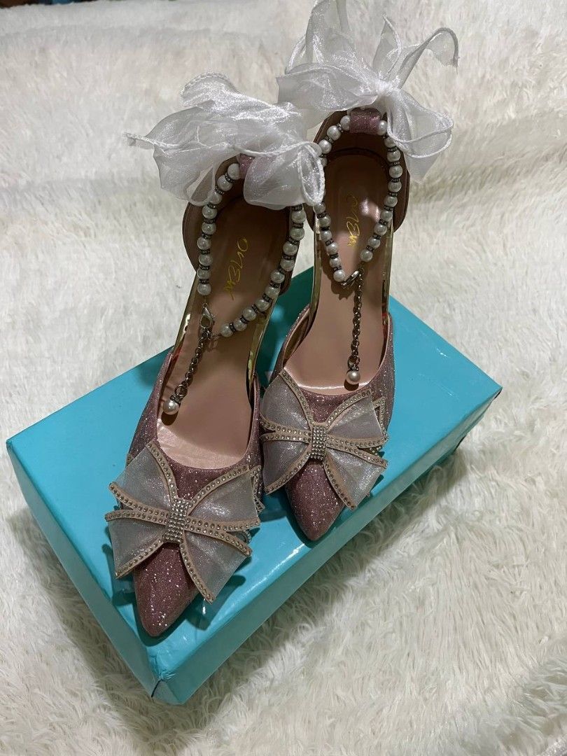 ONEW 3.1 High Heels Size 38 (Category: Heels) located in Manila. Submitted by she_1103 (Listing ID 1448036202, Image 1). Description: ONEW 3.1 High Heel Once used Size 38.