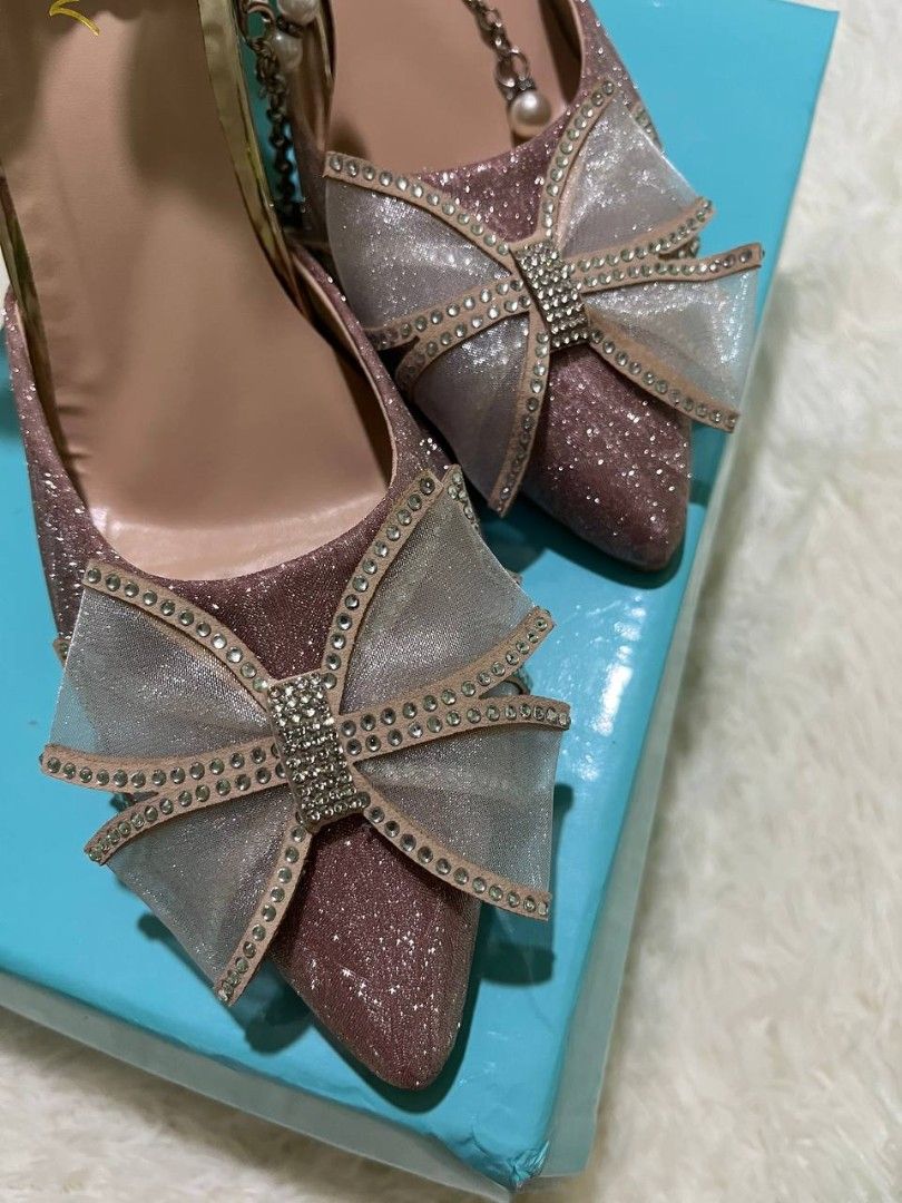 ONEW 3.1 High Heels Size 38 (Category: Heels) located in Manila. Submitted by she_1103 (Listing ID 1448036202, Image 3). Description: ONEW 3.1 High Heel Once used Size 38.