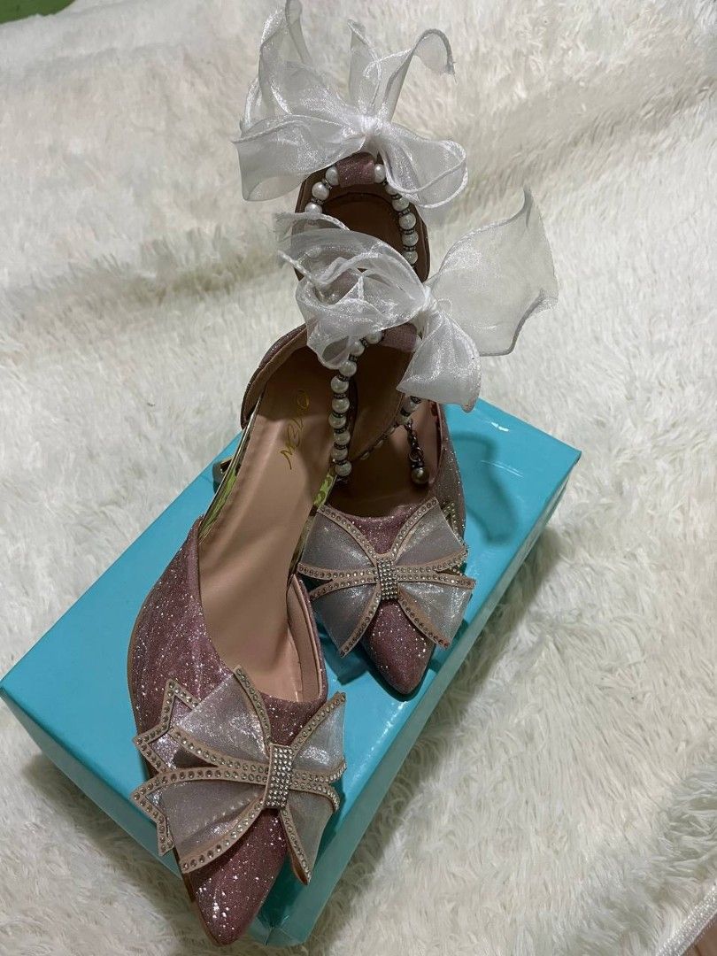ONEW 3.1 High Heels Size 38 (Category: Heels) located in Manila. Submitted by she_1103 (Listing ID 1448036202, Image 2). Description: ONEW 3.1 High Heel Once used Size 38.