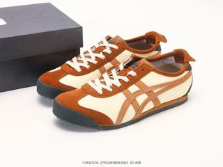 (Category: ) located in . Submitted by outlet_sneakers_shop (Listing ID 1447923766, Image 1). Description: .