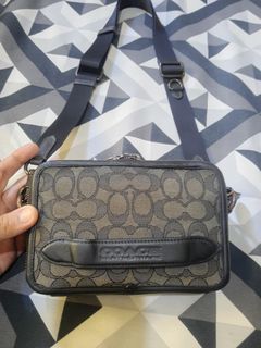 (Category: ) located in . Submitted by stopnshop_01 (Listing ID 1447912984, Image 1). Description: .