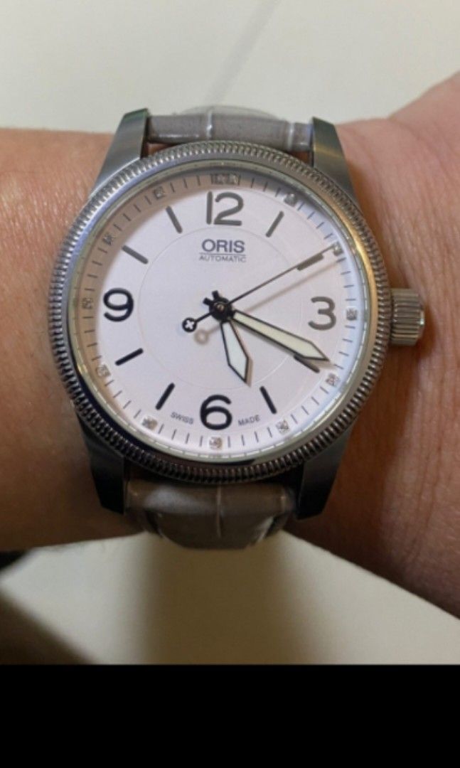 Oris （分類：手錶）位於 Hong Kong。 由 luczm 提交（商品編號 1447892039，圖片 2）。簡介： 全原廠錶帶。錶帶小舊。。