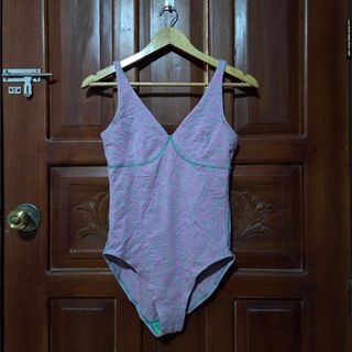 (Category: ) located in . Submitted by fromboxes (Listing ID 1448012955, Image 1). Description: .