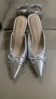 (Kategori: ) berada di . Dikirim oleh madamesfcloset (ID iklan 1447699264, Gambar 1). Deskripsi: .