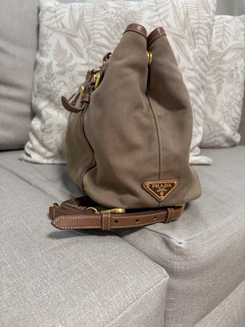 Prada jacquard canvas (Category: Luxury Bags & Wallets) located in Las Pinas. Submitted by lovedmnl (Listing ID 1447902516, Image 3). Description: Has some stains.