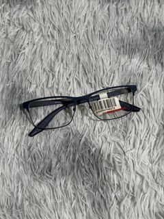 (Category: ) located in . Submitted by albay.hype.shop (Listing ID 1447985106, Image 1). Description: .