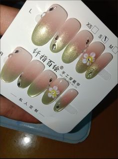 (Category: ) located in . Submitted by kaeelieee (Listing ID 1447931157, Image 1). Description: .