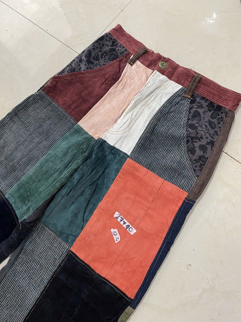 RANDOM PATCHWORK UNISEX CORDUROY BAGGY PANTS (Category: Jeans) located in Talisay. Submitted by hustlethrift_2600 (Listing ID 1448032026, Image 2). Description: RANDOM PATCHWORK CORDUROY BAGGY PANTS 27 WAISTLINE 40 LENGTH 10.5 HEM/ LEG OPENING UNISEX VERY GOOD CONDITION 9.5/10 COLOR RATE NO ISSUE NEEDS WASH - 350 🏷️.