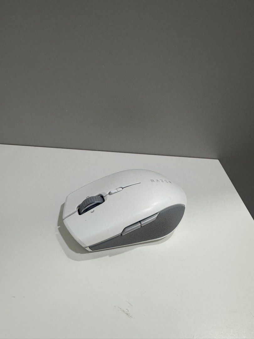 Razer Pro Click Mini Wireless Mouse White502197409432227840
