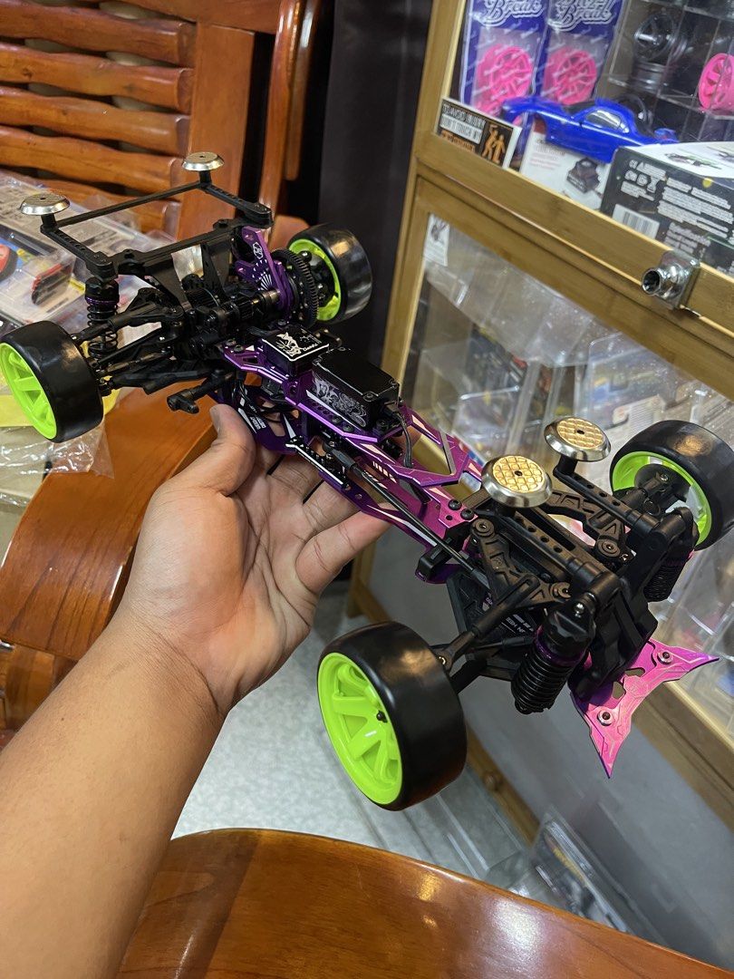 Kit Rc Sakura D6 hopup auper part (Category: Toys & Games) located in Batu Pahat. Submitted by lancermaha (Listing ID 1447988432, Image 1). Description: Upper deck Auper D6 Lower deck Auper D6 Motor mount Auper D6 Front bumper Auper D6 Kit only‼️.