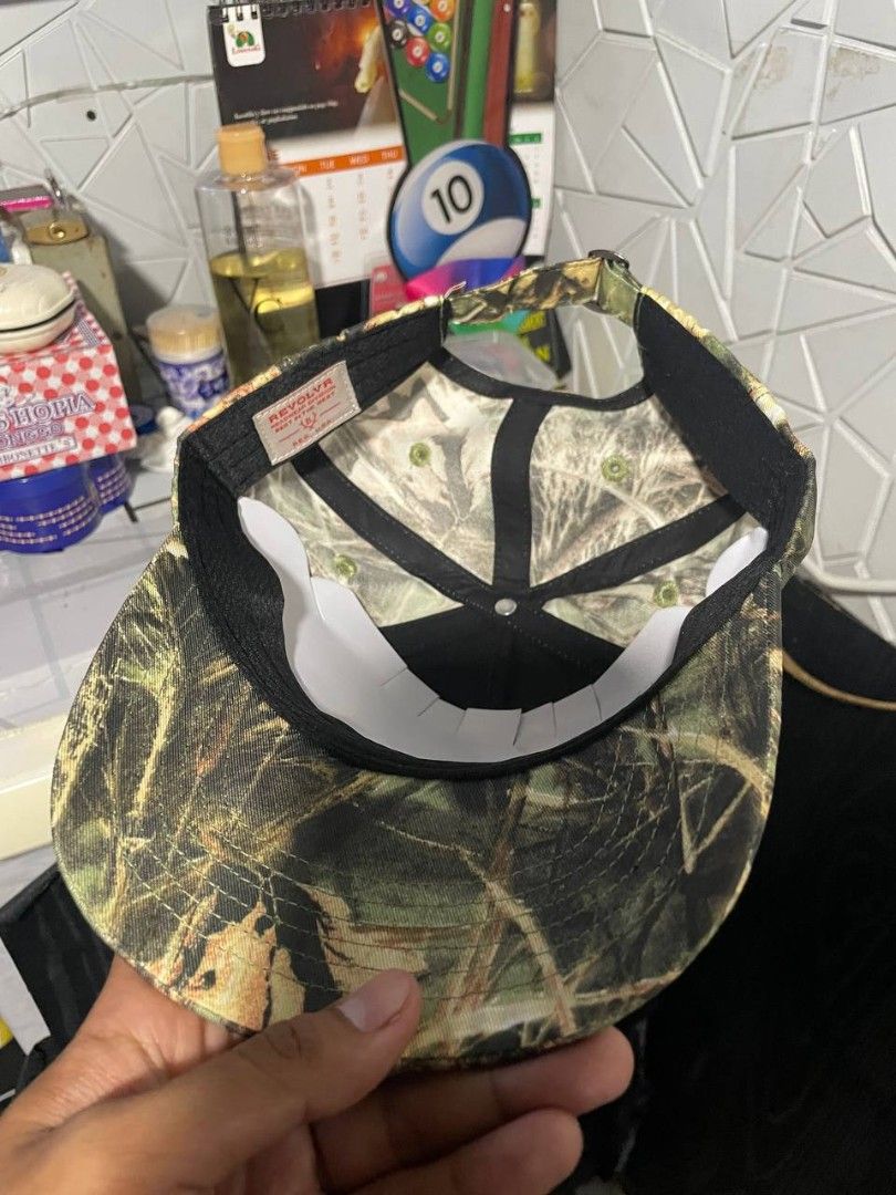 REVOLVR REALTREE (Category: Caps & Hats) located in Manila. Submitted by slimehash (Listing ID 1448038989, Image 3). Description: New Drop Hats🧢 🔥 DM to purchase🛒📩 Mop: Gcash | Maya🏷️ Currier: J&T | Lalamove🚚✈️ Authentic & Brand New💯✅ Location: Quiapo Manila📍 #Newarrival #Importedcaps #Capsforsale.