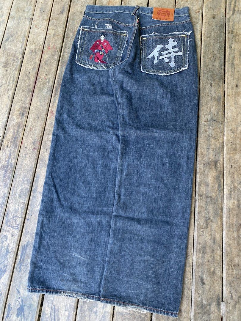 RMC SAMURAI (Category: Jeans) located in Manila. Submitted by bottomswrldwide (Listing ID 1448055489, Image 3). Description: RMC SAMURAI Waist: 36 Lenght: 44 Thigh: 14 Hem: 9.5 Condi: 9.9/10 - flawless.
