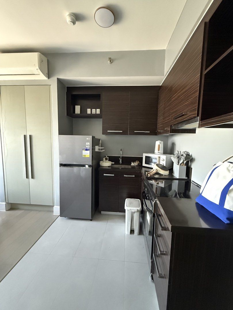 Rockwell Studio (Category: Apartments & Condos) located in Manila. Submitted by bossprimeproperties (Listing ID 1448019759, Image 3). Description: The Proscenium Residences 30sqm Fully Furnished Inclusive of Association Dues No parking Slightly negotiable .