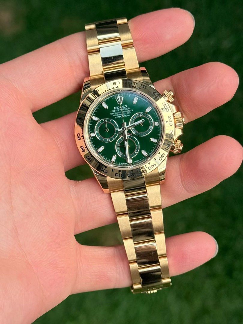 Rolex Daytona 116508 John Mayer 2022 Used (Category: Watches) located in Singapore. Submitted by spacetime1688 (Listing ID 1447966037, Image 1). Description: 🔥Rolex Daytona 116508 绿金迪 Model : 116508 Size : 40MM Year : 2022 Condition: 9.9/10 Price : 96,000SGD .