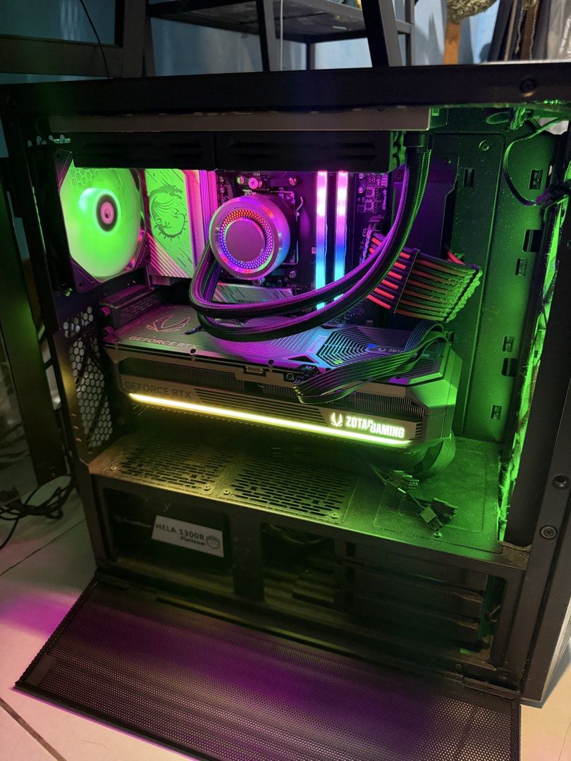 RTX 5080 + R7 7800X3D GAMING PC