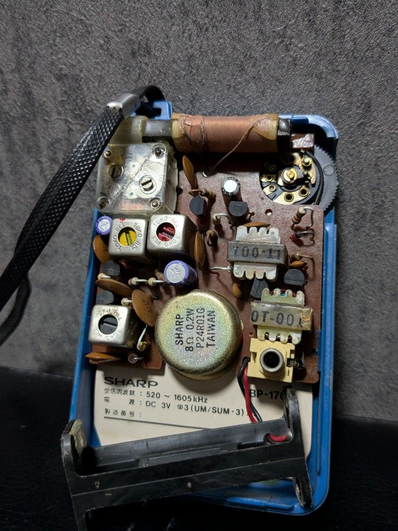 Sharp BP-111 (Solid State) Pocket Radio (Category: Portable Music Players) located in Makati City. Submitted by thepatentedmill.ph (Listing ID 1448013673, Image 3). Description: - Sharp BP-111 (Solid State) Pocket Radio -1970s "pop-art" pocket radio design -6 Transistor AM receiver - Powered by AA Batteries - Good Working Condition - 8/10 Overall Cosmetics - Good for Vintage Collection, Props or Display purposes. - Price: 3,000.00 RFS: Declutteri