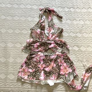 (Category: ) located in . Submitted by bccloset_ (Listing ID 1447950802, Image 1). Description: .