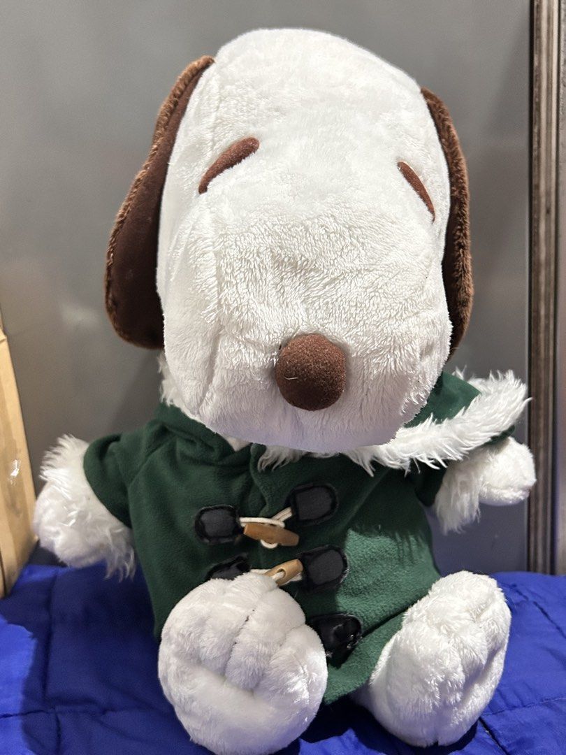 Snoopy Plush Toy | Large Size (Category: Plushies & Soft Toys) located in Manila. Submitted by nueva.iya (Listing ID 1448029466, Image 3). Description: Snoopy Peanut Plush Toy Size: Large (20inches) Faded tag but with paper tag from peanuts Minimal flaws in its clothes NO issue sa mismong plush toy, good condition Hard to let go kasi sobrang cute niya!! 🥹 .