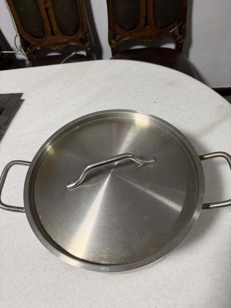 Stainless Steel Pot with Lid