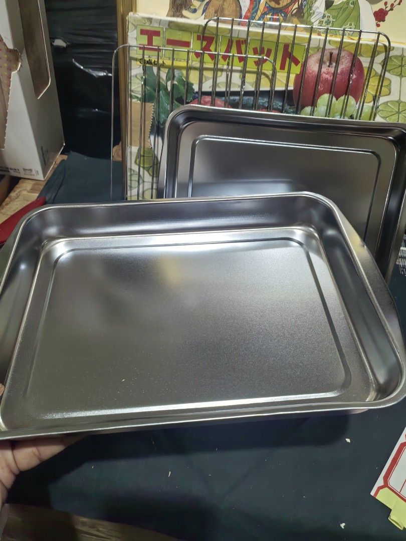 Stainless Steel Tray Set (Category: Other Kitchenware & Tableware) located in Cebu City. Submitted by dudes_villanueva (Listing ID 1447888348, Image 3). Description: 3-Piece Stainless Steel Tray Set Brand New 📌 Designed for food prep, storage, or display. 📌 The set typically includes a rectangular tray, a matching drainage rack (grid), and lid. 📌 It is often marketed as a fresh-keeping food container for organizing ingredients in the kitchen. 