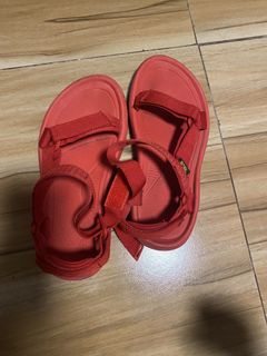 (Category: ) located in . Submitted by prelovedbycheesekeyk (Listing ID 1447909421, Image 1). Description: .