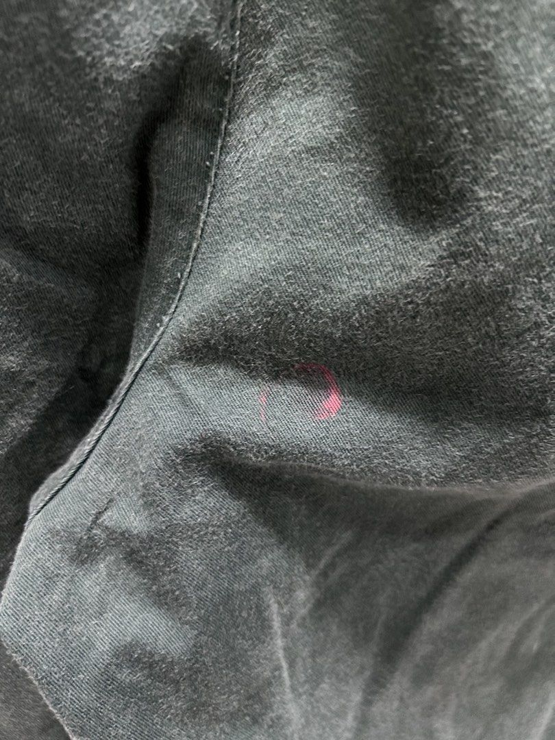 Tommy Jeans Chino Vintage (Category: Chinos) located in Malasiqui. Submitted by blckfourthrift (Listing ID 1447999067, Image 3). Description: Tommy Jeans Chino Vintage 34 on tag Waist: 33 Length: 41 Leg Opening: 8 .