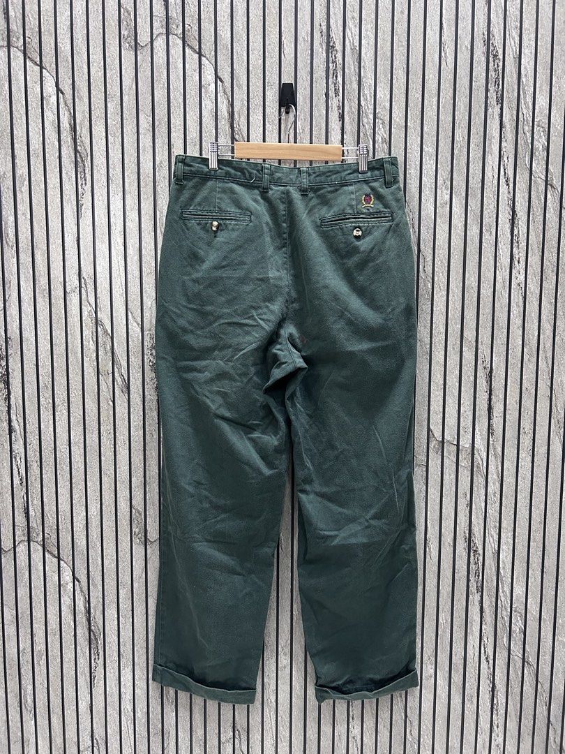 Tommy Jeans Chino Vintage (Category: Chinos) located in Malasiqui. Submitted by blckfourthrift (Listing ID 1447999067, Image 1). Description: Tommy Jeans Chino Vintage 34 on tag Waist: 33 Length: 41 Leg Opening: 8 .