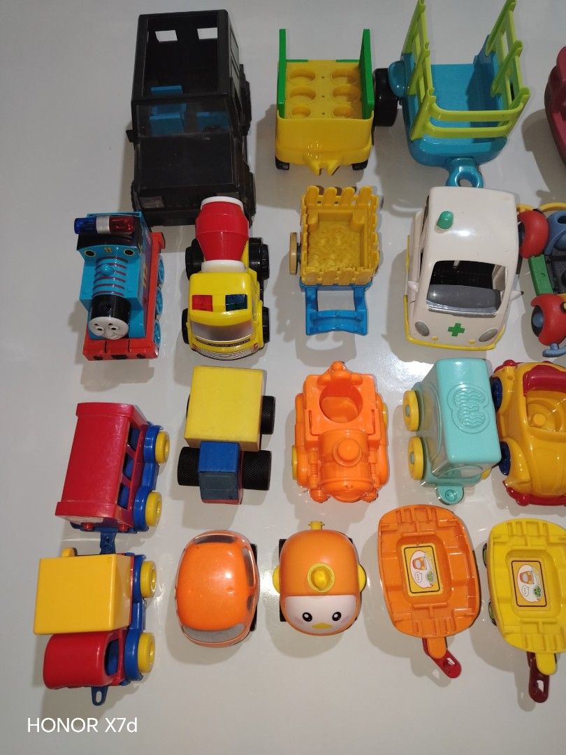 Toy Car Bundle 1 (Category: Vehicle & Diecast Models) located in San Luis. Submitted by cknfaithtoysshop1831 (Listing ID 1447887874, Image 2). Description: .