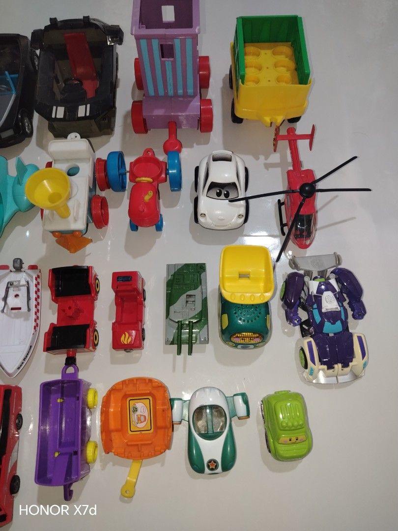 Toy Car Bundle 2 (Category: Vehicle & Diecast Models) located in San Luis. Submitted by cknfaithtoysshop1831 (Listing ID 1447887988, Image 3). Description: .