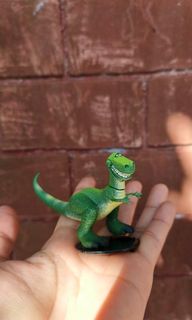 (Category: ) located in . Submitted by ukay_district (Listing ID 1447885166, Image 1). Description: .