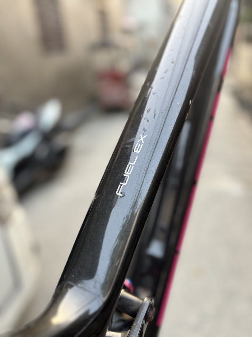 Trek Fuel Ex Project One (Category: Bicycles) located in San Mateo. Submitted by bikewheelph (Listing ID 1448037596, Image 3). Description: Trek Fuel Ex Project One Frame • 29er S-M • Fox Rear Shock • Boost Tapered • with headset, seatclamp and BB 📍 Location: San Mateo, Rizal 💳 Payment: Cash/Gcash/Bank Transfer ✈️ Courier: Lalamove/LBC/Jnt/Ap Cargo Open for shipping nationwide!.