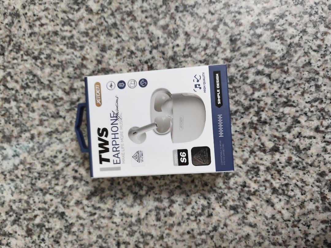 True Wireless Stereo Earphones