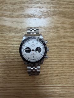 （分類：）位於 。 由 keithchow0122 提交（商品編號 1447911774，圖片 1）。簡介： 。