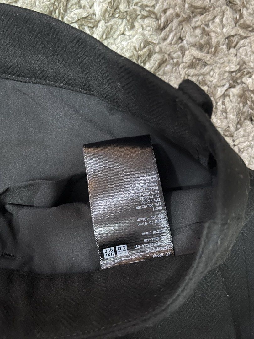 Uniqlo Black Straight Leg Pants (Category: Jeans) located in Pasay City. Submitted by losient (Listing ID 1448036817, Image 2). Description: - Uniqlo Black Straight Leg Pants - Material: Polyester-Rayon Blend (check label for exact details) - Comfortable for everyday wear - Easy to style with various tops - Suitable for work and casual occasions.