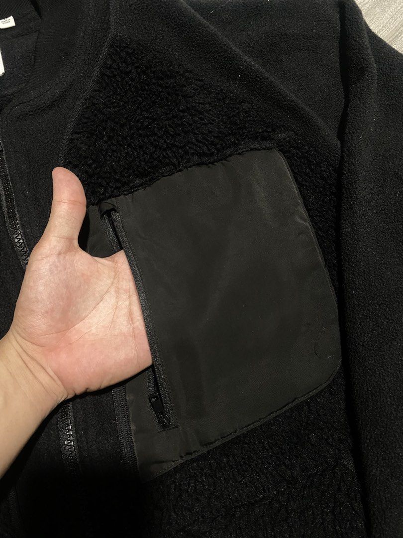 Uniqlo x White Mountaineering shepherd wool jacket (Category: Coats, Jackets and Outerwear) located in Bacolod City. Submitted by bnta_bounce (Listing ID 1447997843, Image 3). Description: No flaws Length 28 Width 26.