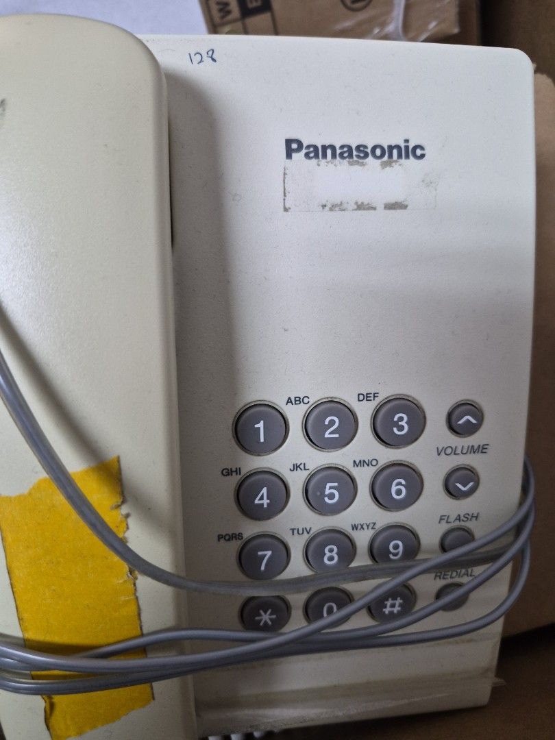 Various Panasonic Telephones501671180443985922